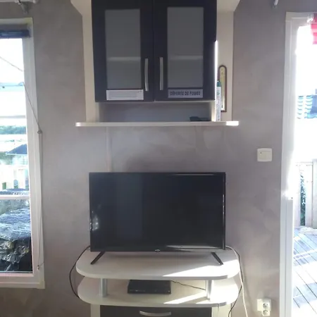Campsite Mobil-home Vallee De L'yeres