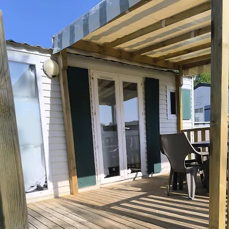Kemping Mobil-home Vallee De L'yeres *